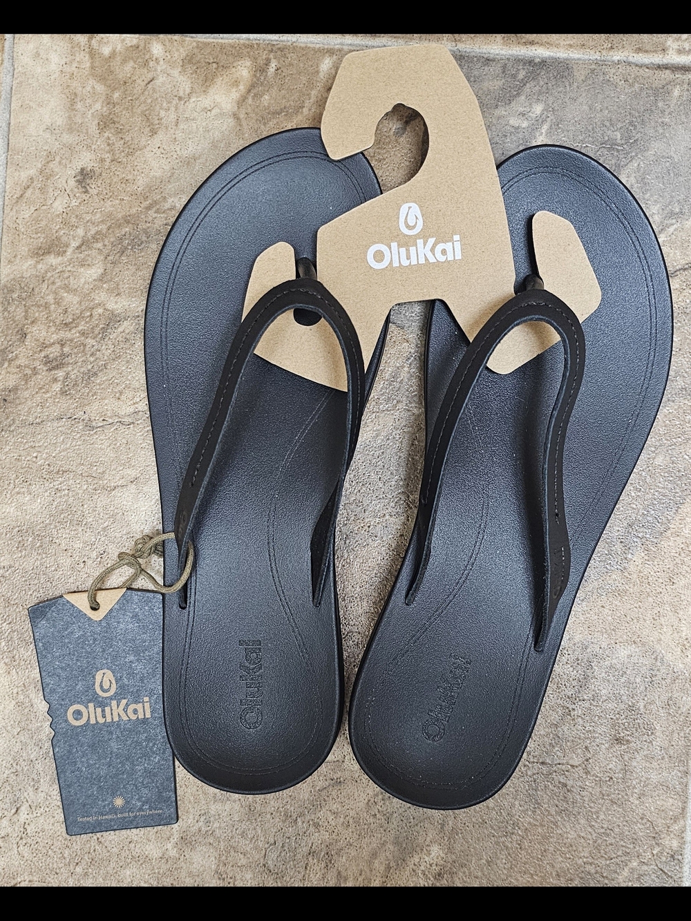 The OluKai Women's Lalahi Sandals